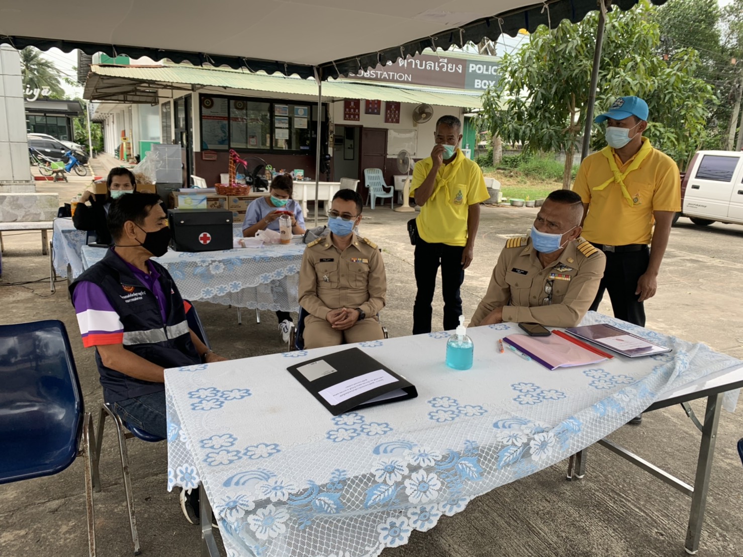 ตรวจเยี่ยมศูนย์ปฏิบัติการร่วม ป้องกันและลดอุบัติเหตุทางถนน สี่แยกอำเภอไชยาและตำบลโมถ่าย ตามคำสั่งจังหวัดสุราษฎร์ธานี